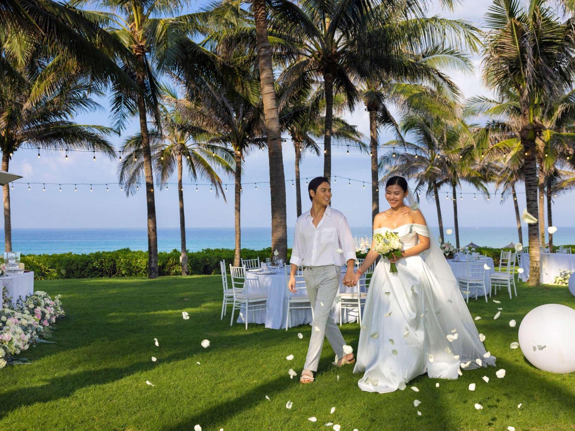 Mövenpick Resort Cam Ranh Exterior foto